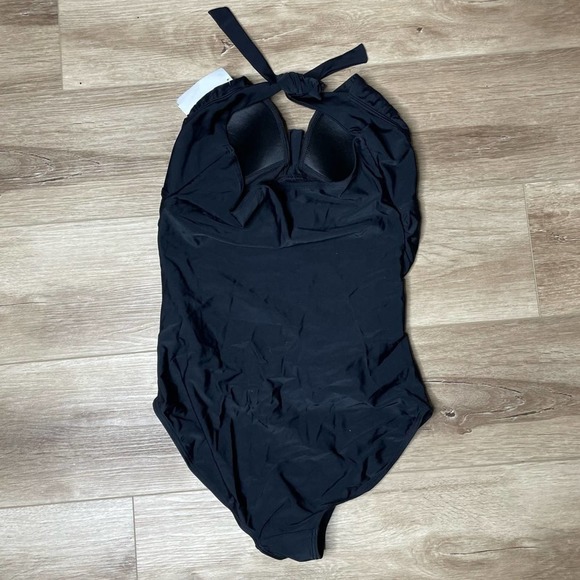 Kimi + Kai Women's Solid Black Tie Back Halter Neck One Piece Swimsuit sz M - Picture 4 of 5